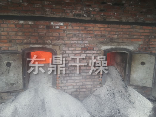 大型煤泥烘干机沸腾炉热源